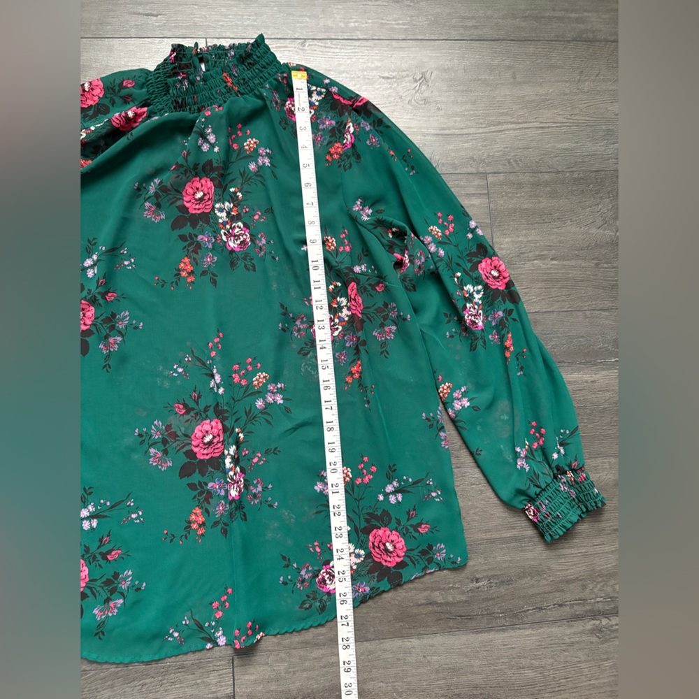 Torrid Womens Green Floral Print Sheer Long Sleeve Blouse Size 1 (14/16)(1X) - Picture 7 of 10